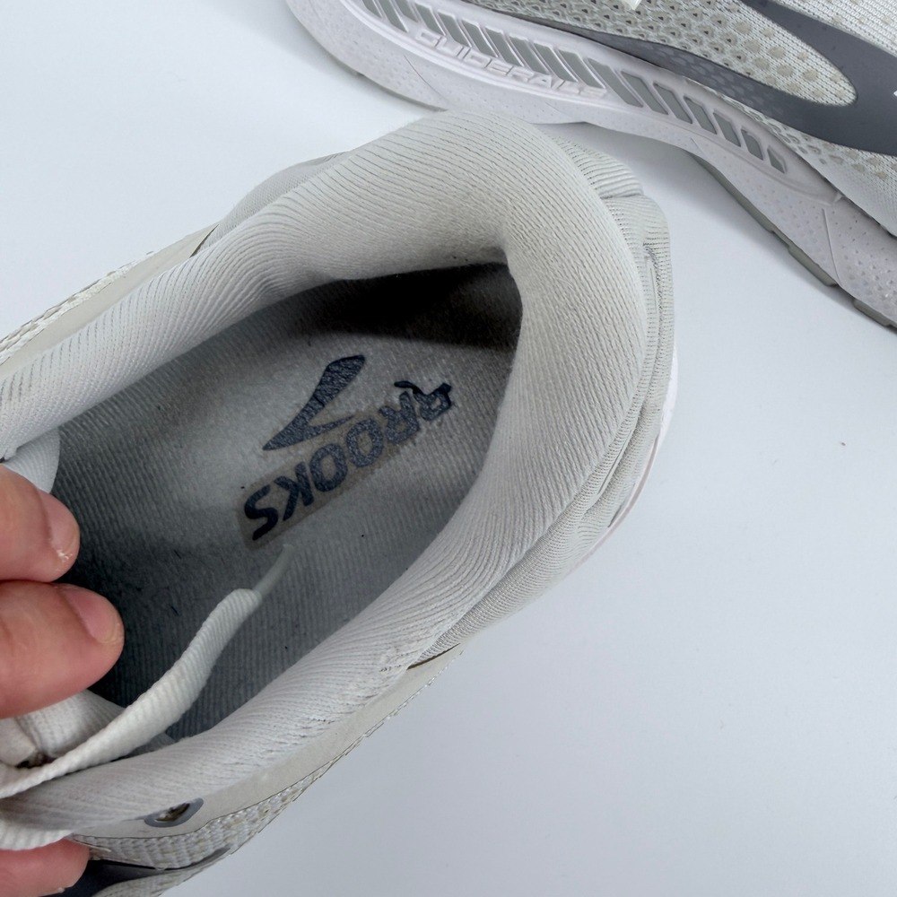 Brooks Adrenaline GTS 22 Womens Running Shoes Grey White 1203531B134 10.5 Medium - Picture 4 of 7
